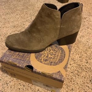 Brand new BORN booties